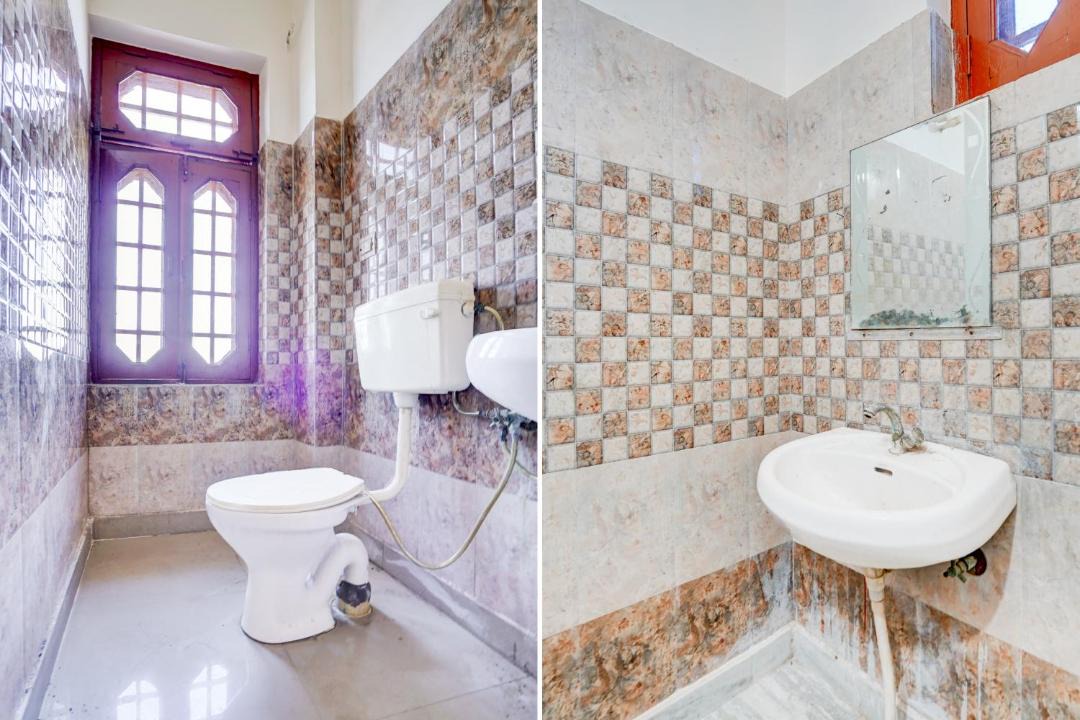 Photo of Bathroom in Aligarh