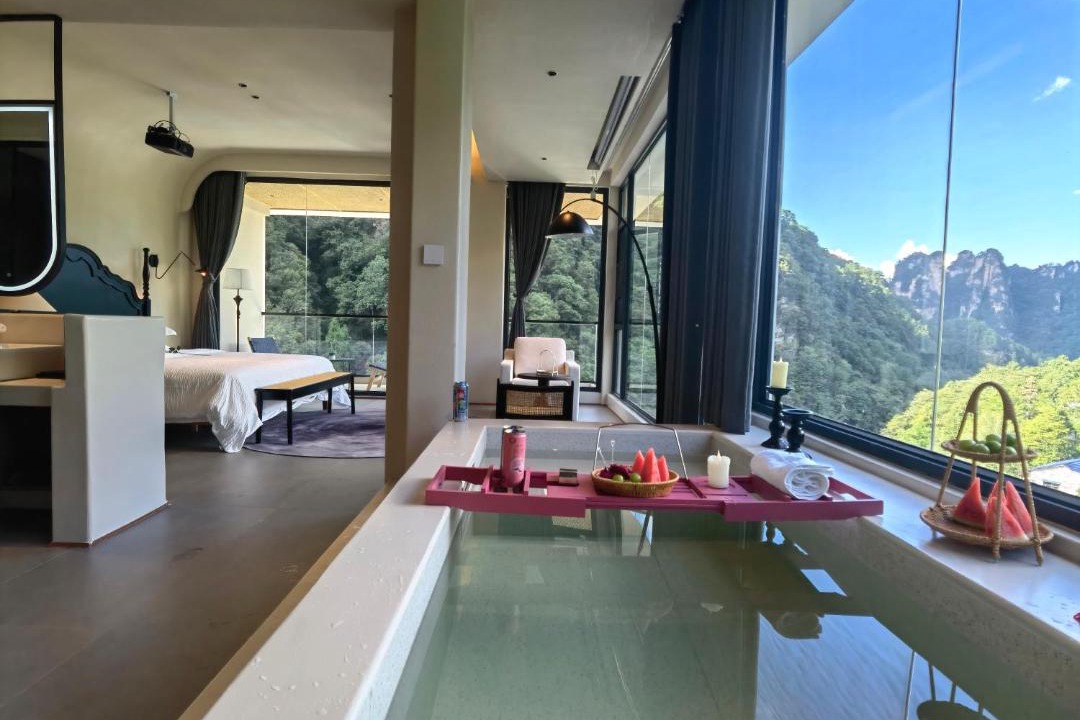 Photo of Others in Wulingyuan