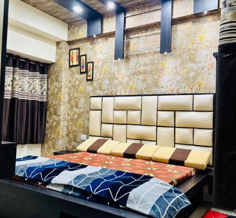 Photo of Bedroom in Vrindavan