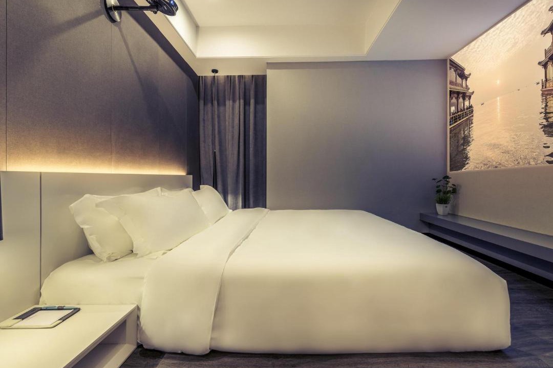 Photo of Bedroom in Qianjiang New Town