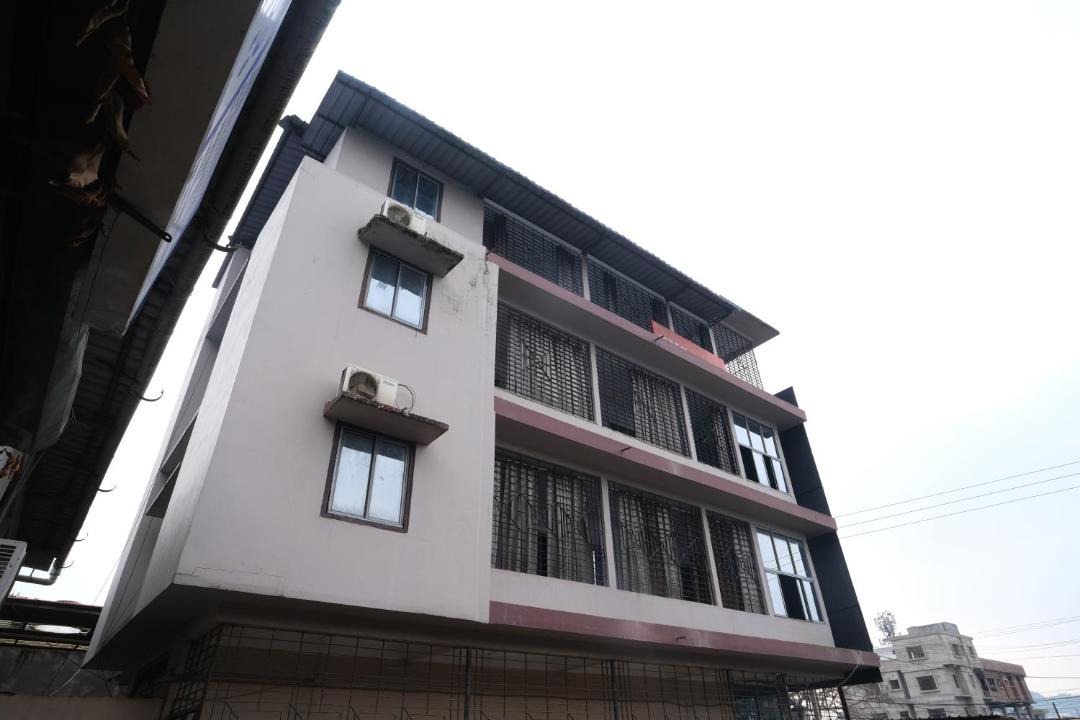 Photo of Others in Sualkuchi