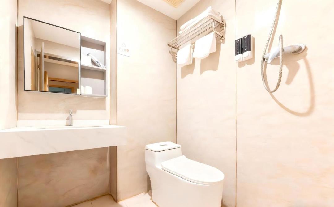 Photo of Bathroom in Haizhu