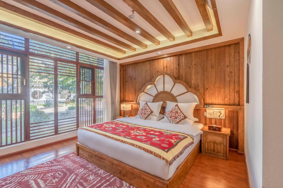 Photo of Bedroom in Dayan Old Town