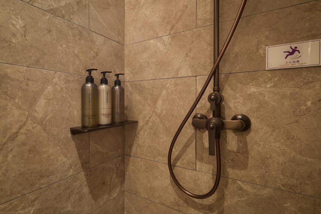 Photo of Bathroom in Yanta Qu