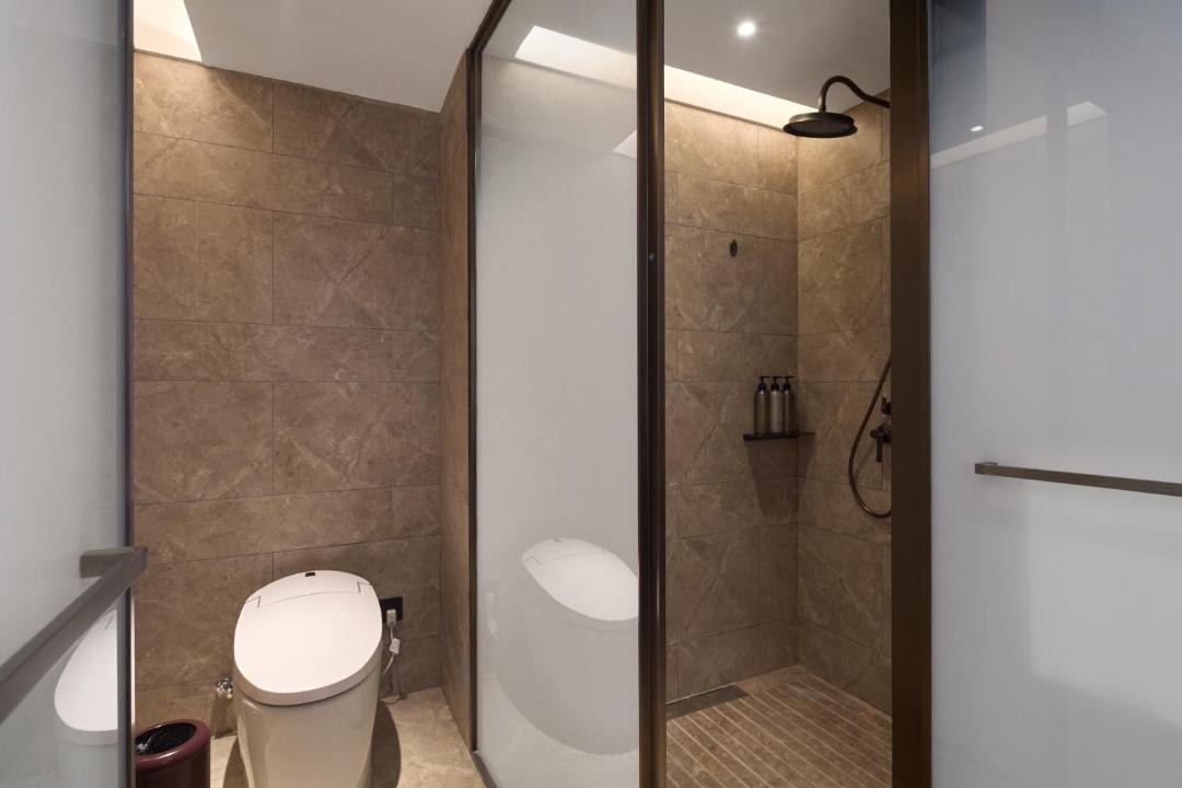 Photo of Bathroom in Yanta Qu