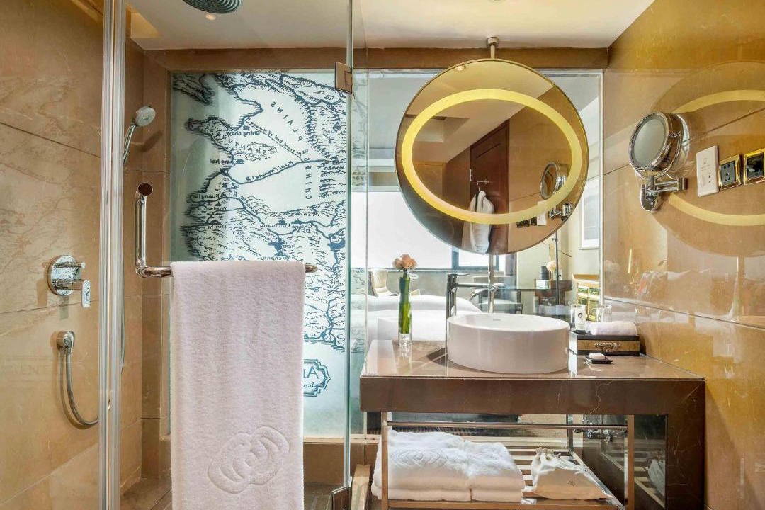 Photo of Bathroom in Huayuan Road Area
