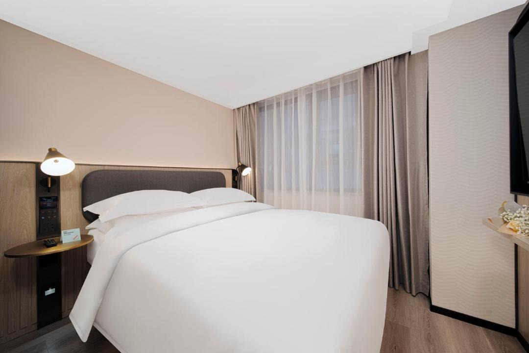 Photo of Bedroom in Liwan