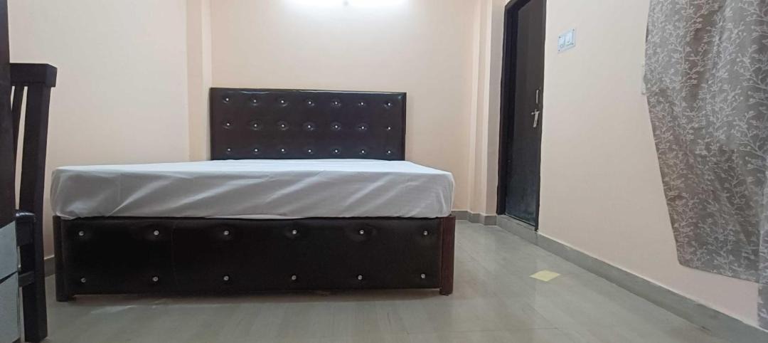 Photo of Bedroom in Malihabad
