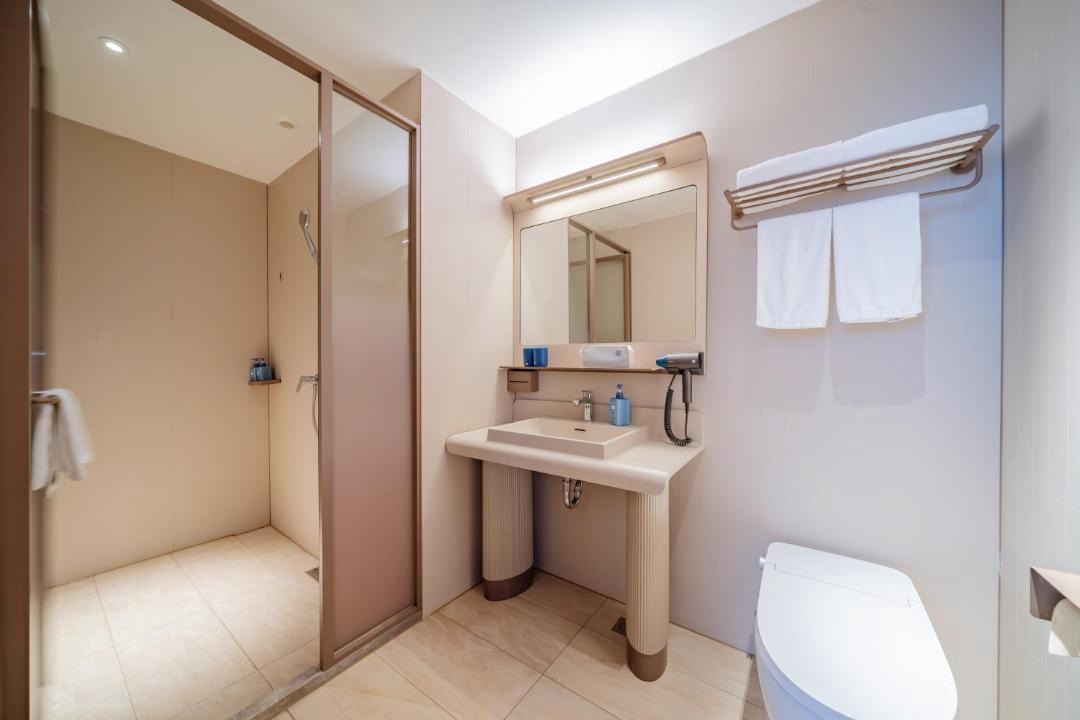 Photo of Bathroom in Luogang
