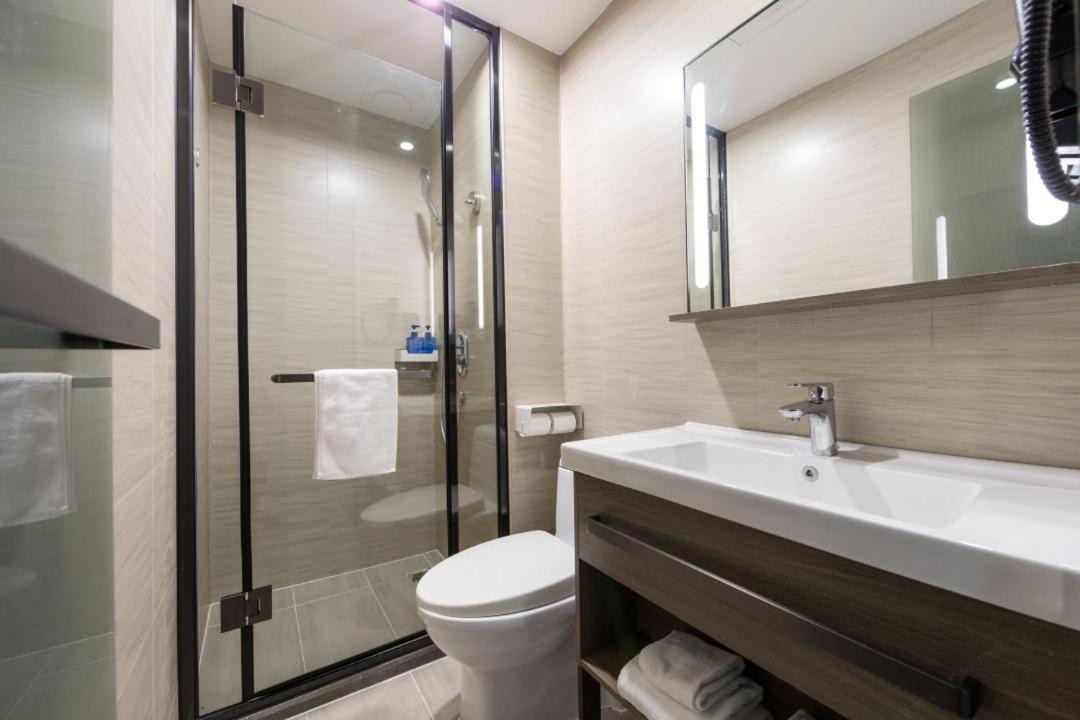 Photo of Bathroom in Jing'an