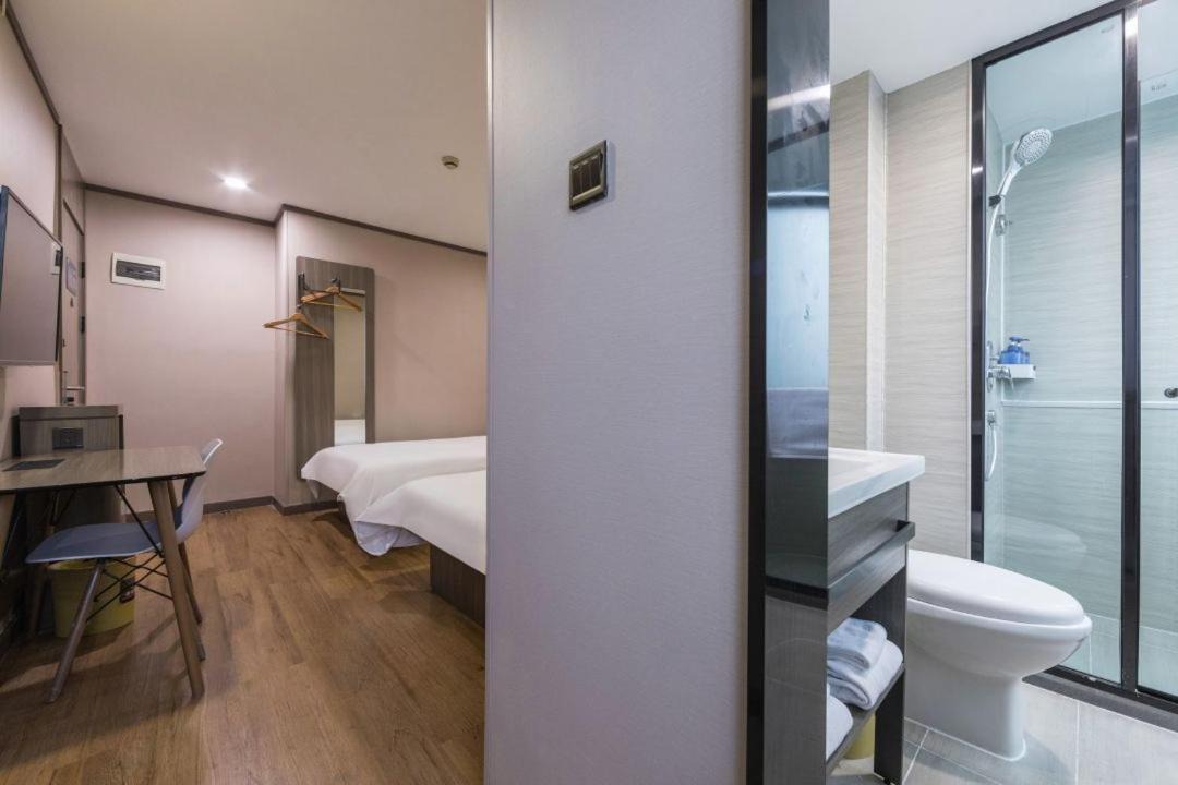 Photo of Bathroom in Jing'an