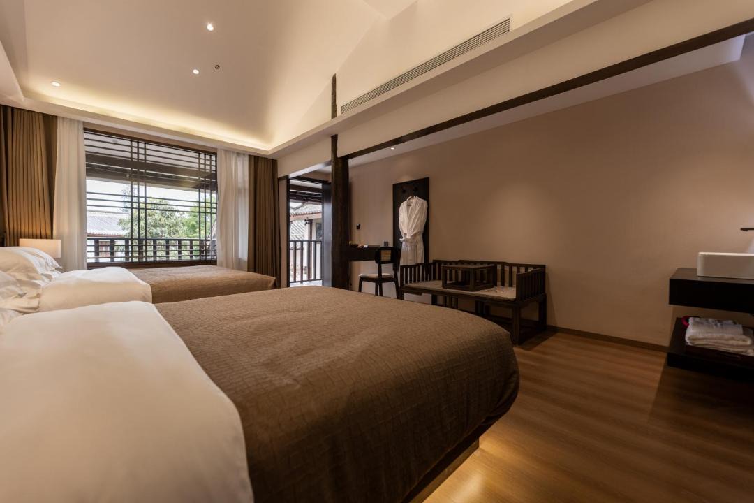 Photo of Bedroom in Dayan Old Town