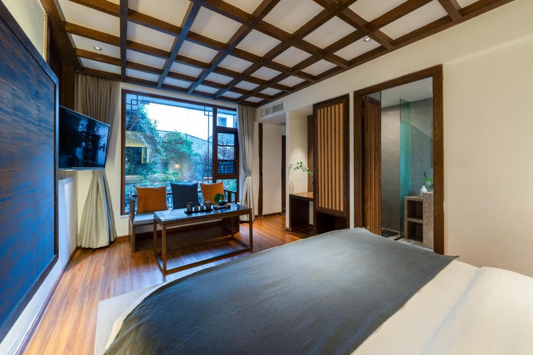Photo of Bedroom in Dayan Old Town