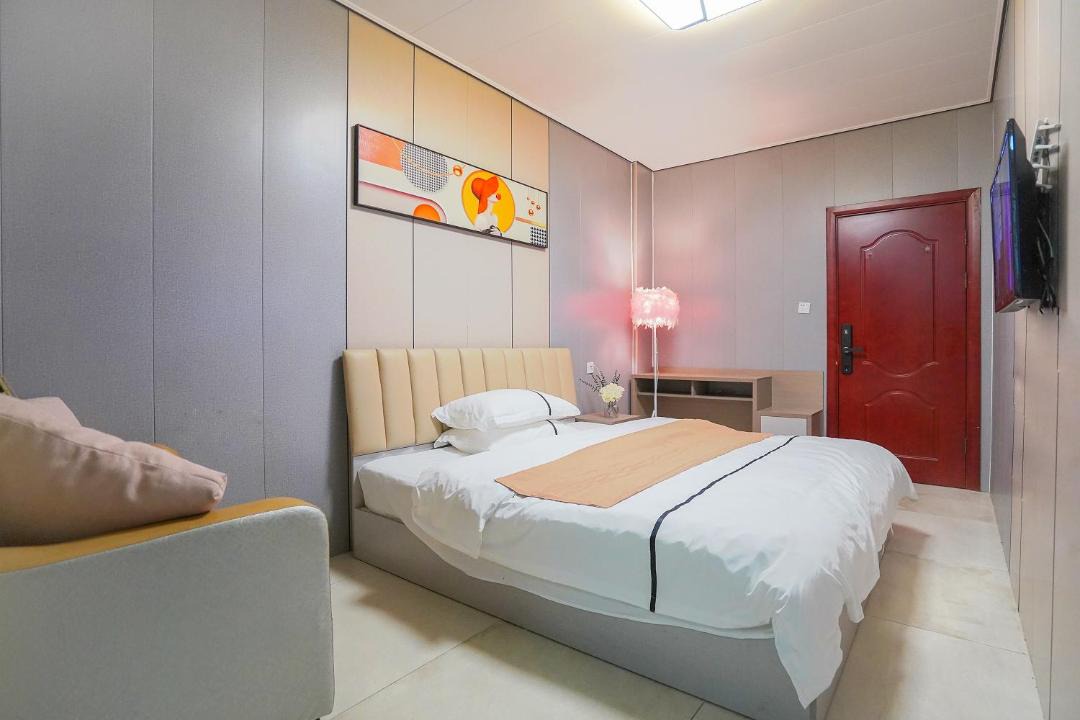 Photo of Bedroom in Huli