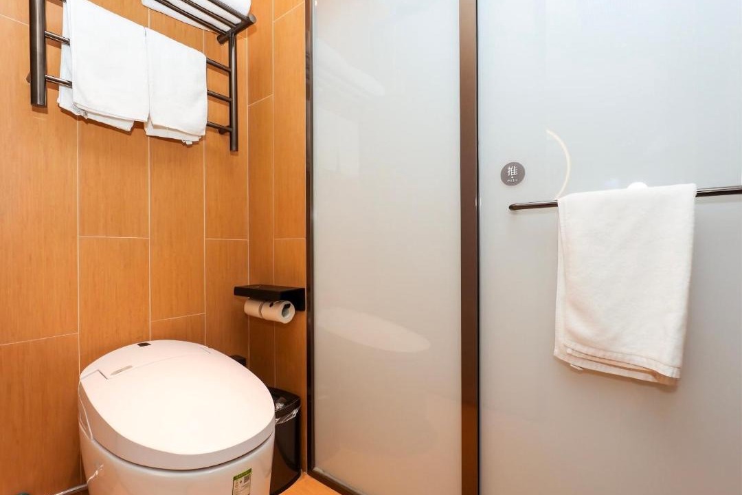 Photo of Bathroom in Changning