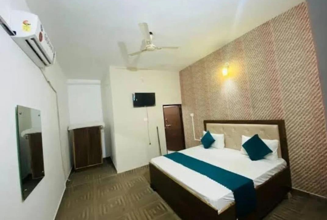 Photo of Bedroom in Rakabganj
