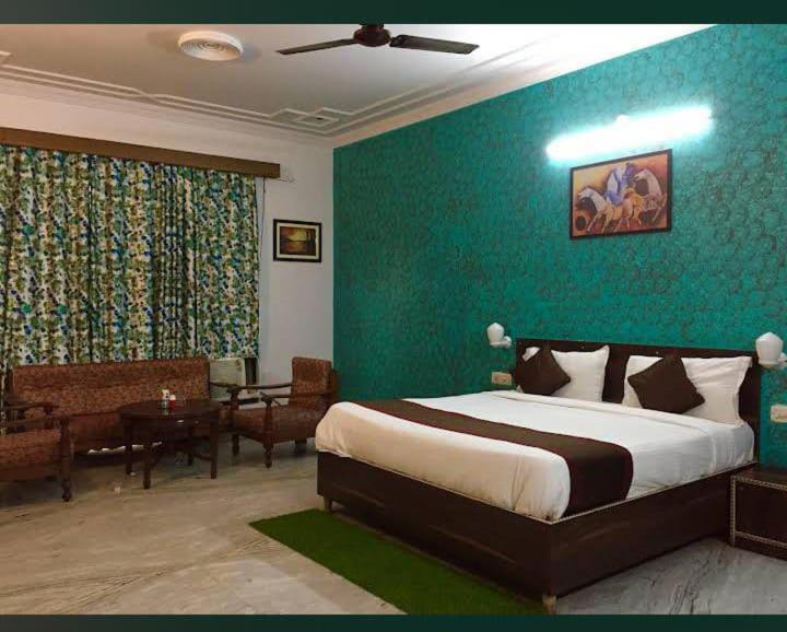 Photo of Bedroom in Gomti Nagar