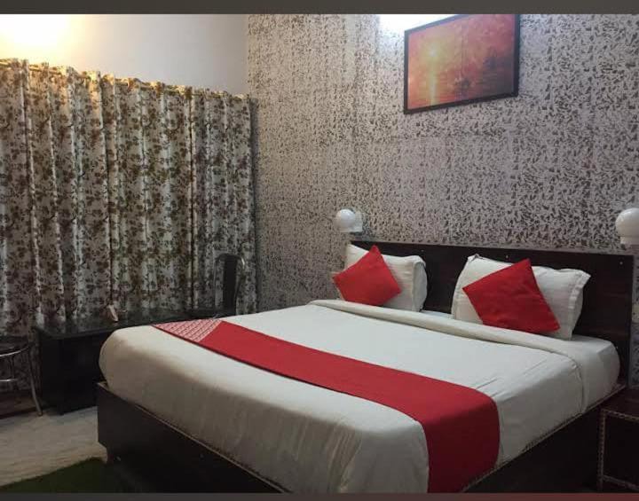 Photo of Bedroom in Gomti Nagar