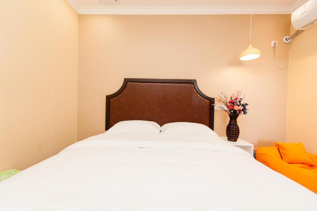 Photo of Bedroom in Dong Hu Lake
