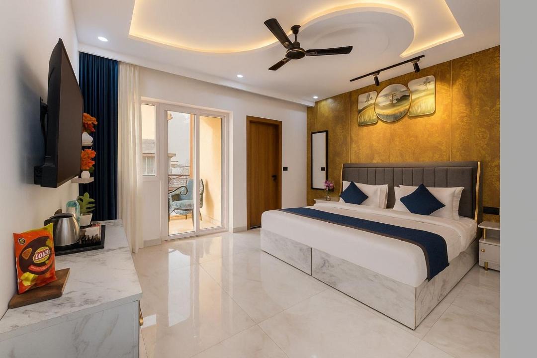 Photo of Bedroom in Sector 70