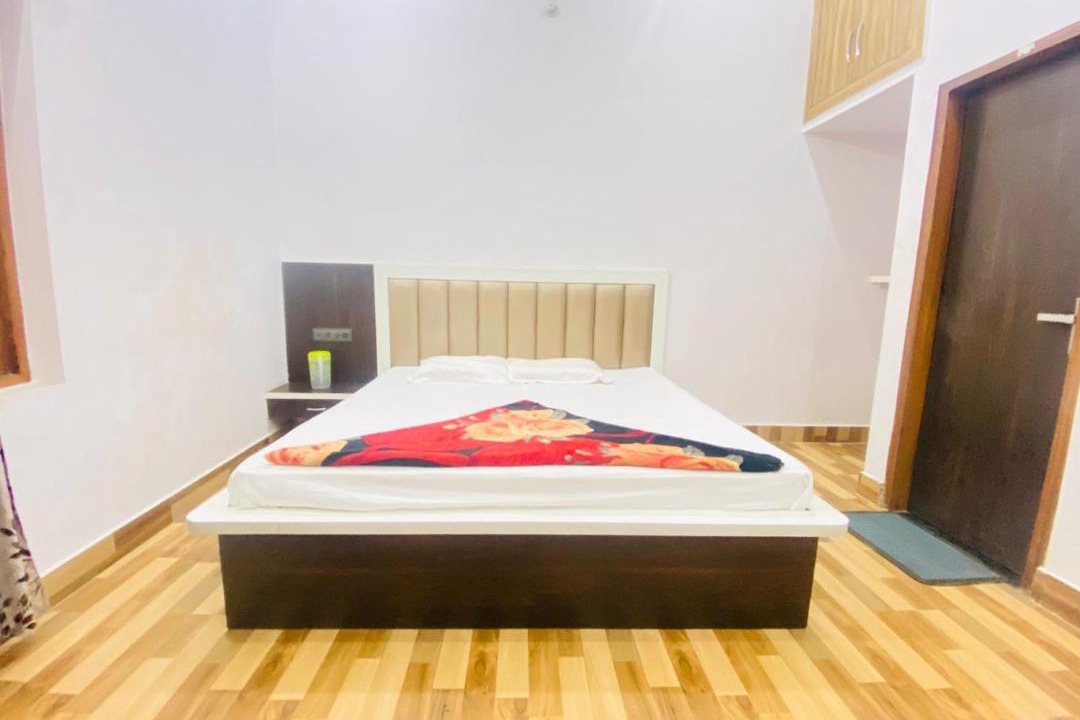 Photo of Bedroom in Mathura