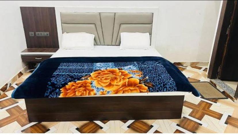 Photo of Bedroom in Mathura