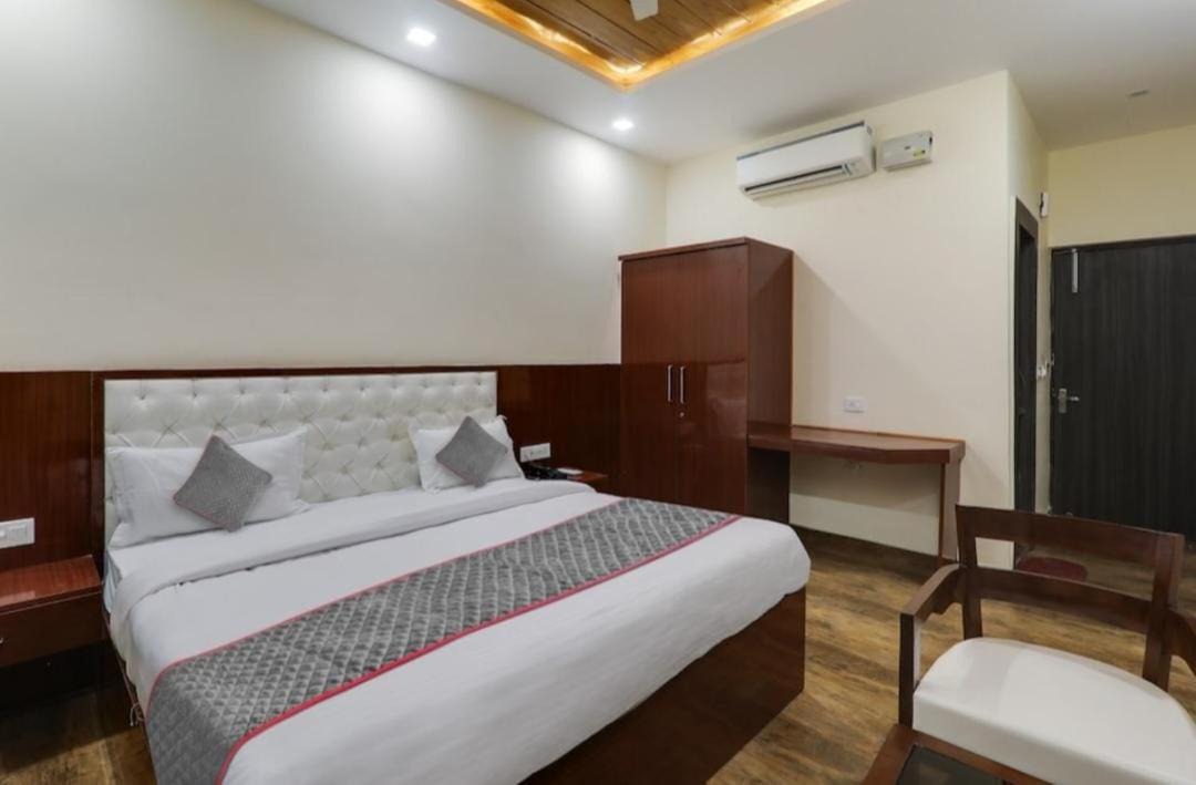 Photo of Bedroom in Lucknow