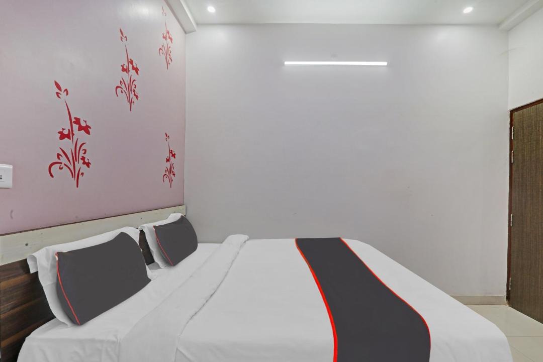 Photo of Bedroom in Lucknow