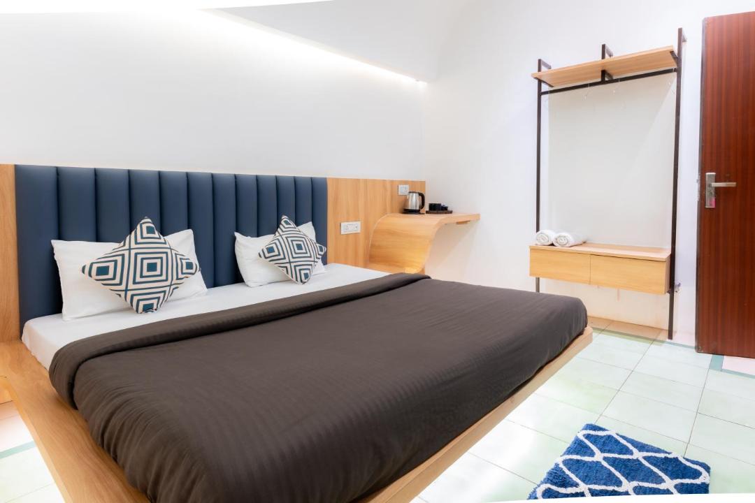 Photo of Bedroom in Taj Ganj