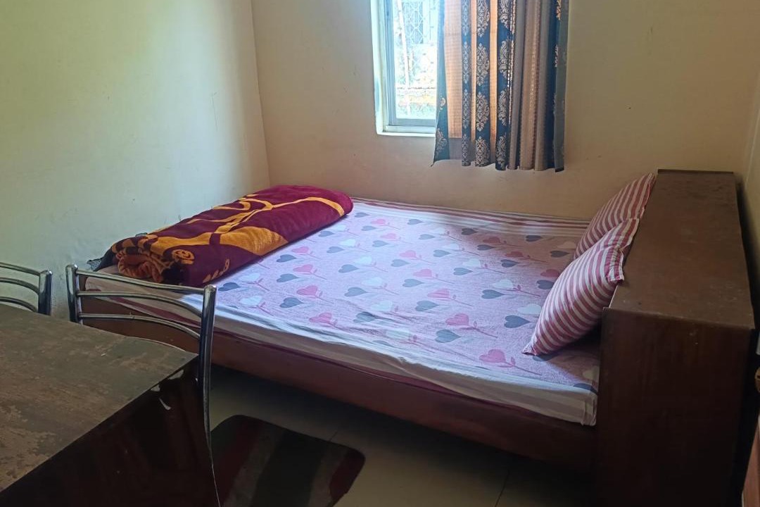 Photo of Bedroom in Sualkuchi