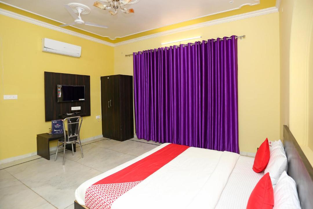 Photo of Bedroom in Indira Nagar