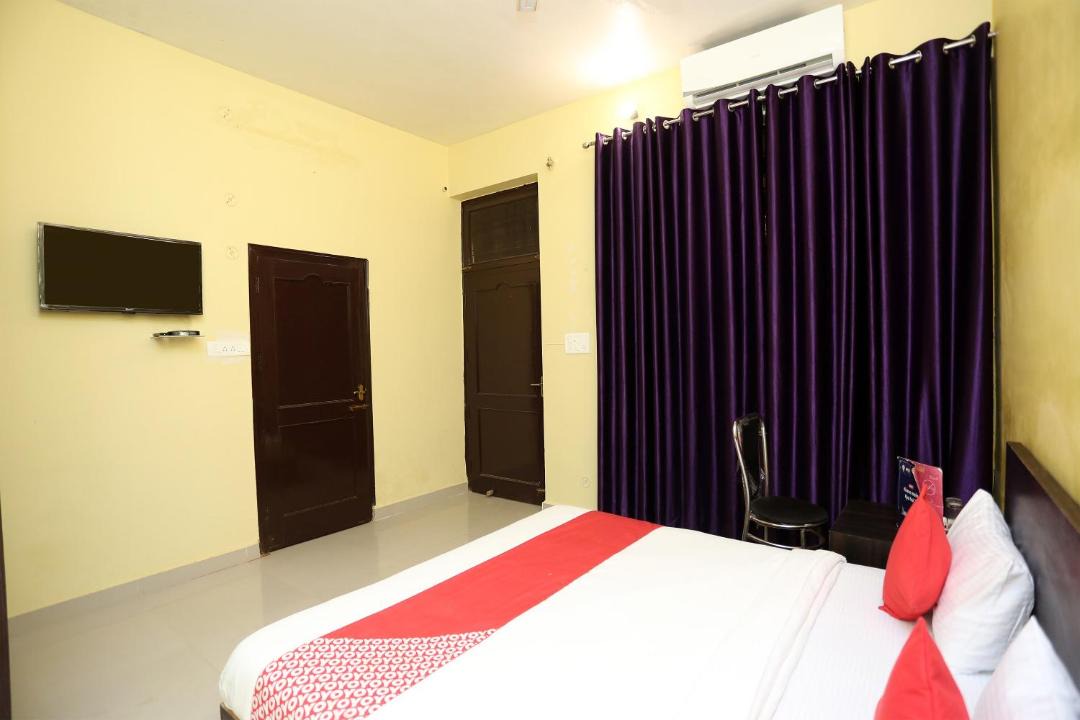 Photo of Bedroom in Indira Nagar