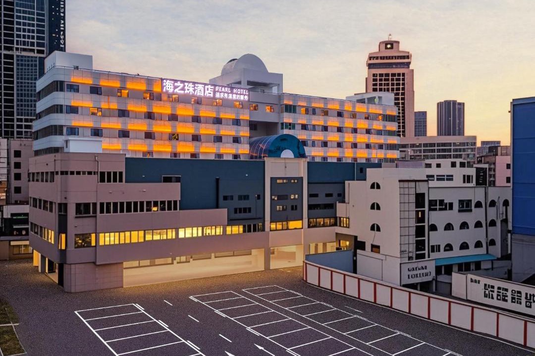 Photo of Buildings in Zhuhai Gongbei