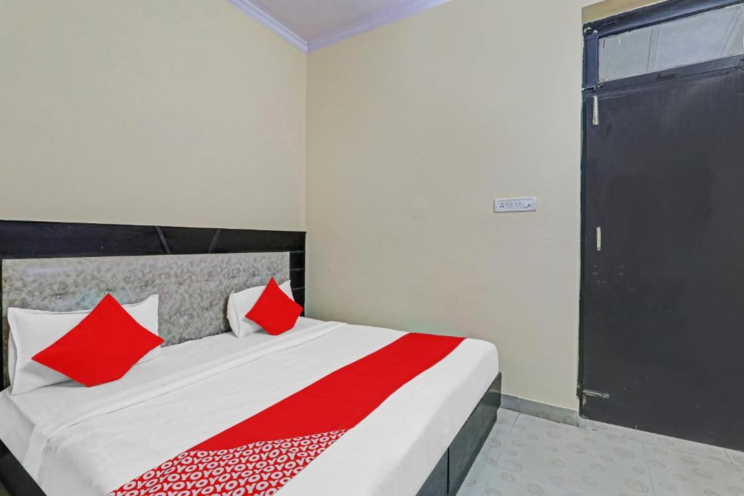 Photo of Bedroom in Indira Nagar