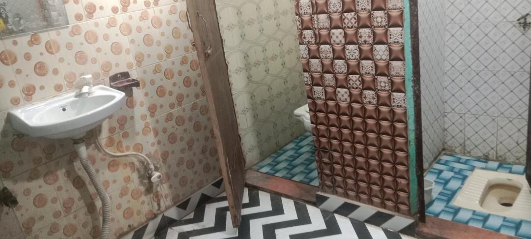 Photo of Bathroom in Mathura