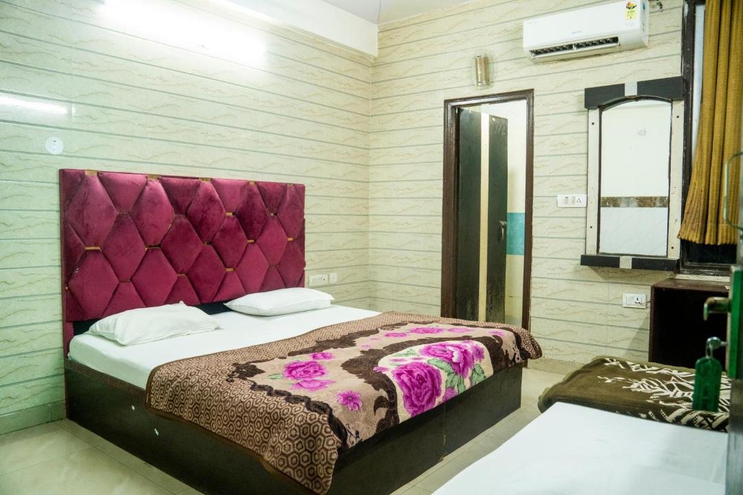 Photo of Bedroom in Rakabganj