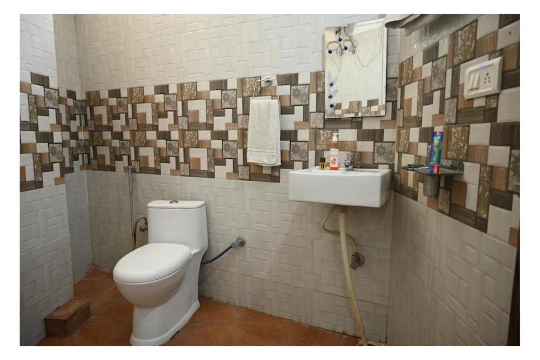 Photo of Bathroom in Varanasi