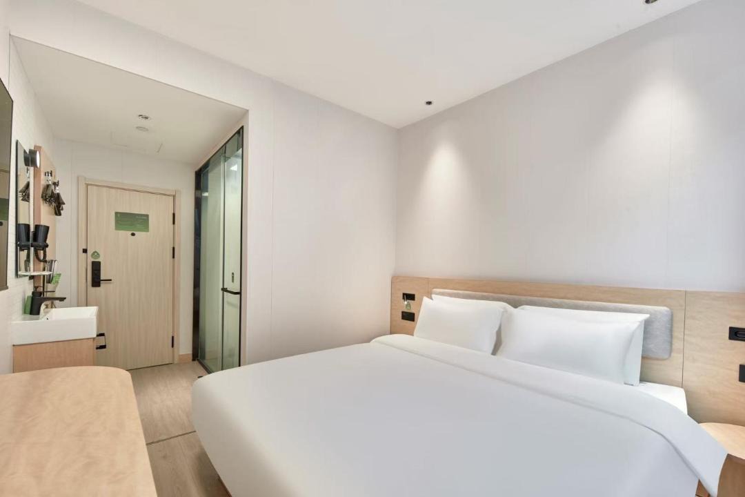 Photo of Bedroom in Wangfujing Shopping Area