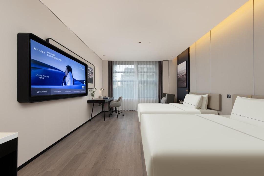 Photo of Livingroom in Downtown Hangzhou