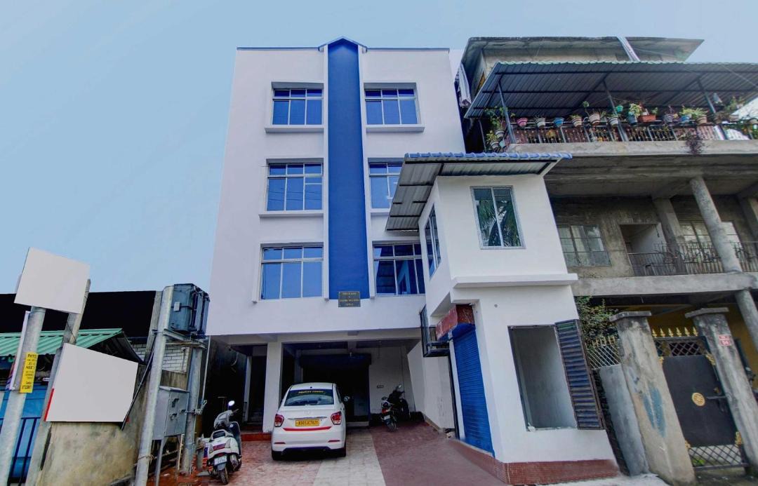 Photo of Buildings in Sualkuchi