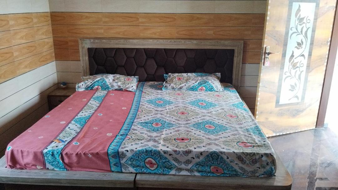 Photo of Bedroom in Mathura