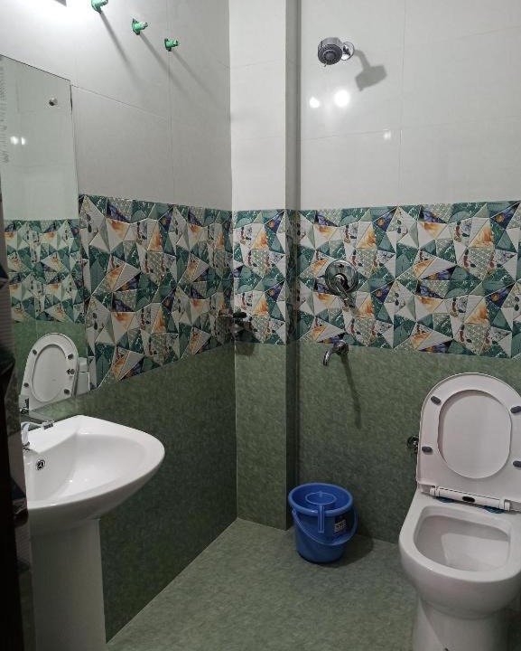 Photo of Bathroom in Taj Ganj