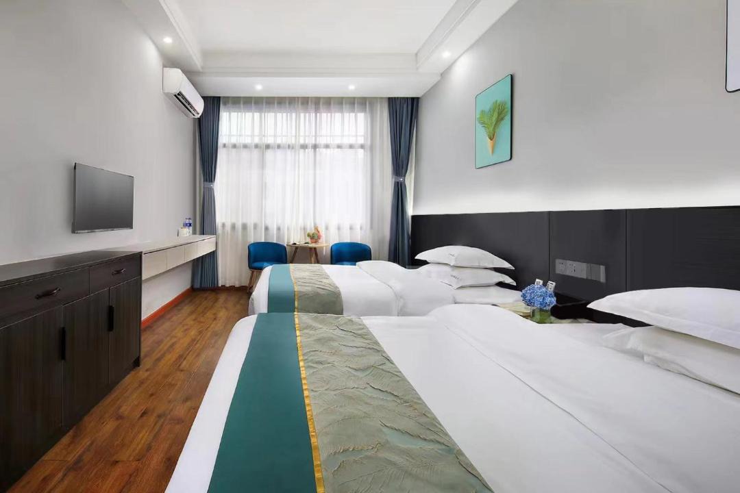 Photo of Bedroom in Fenghuang
