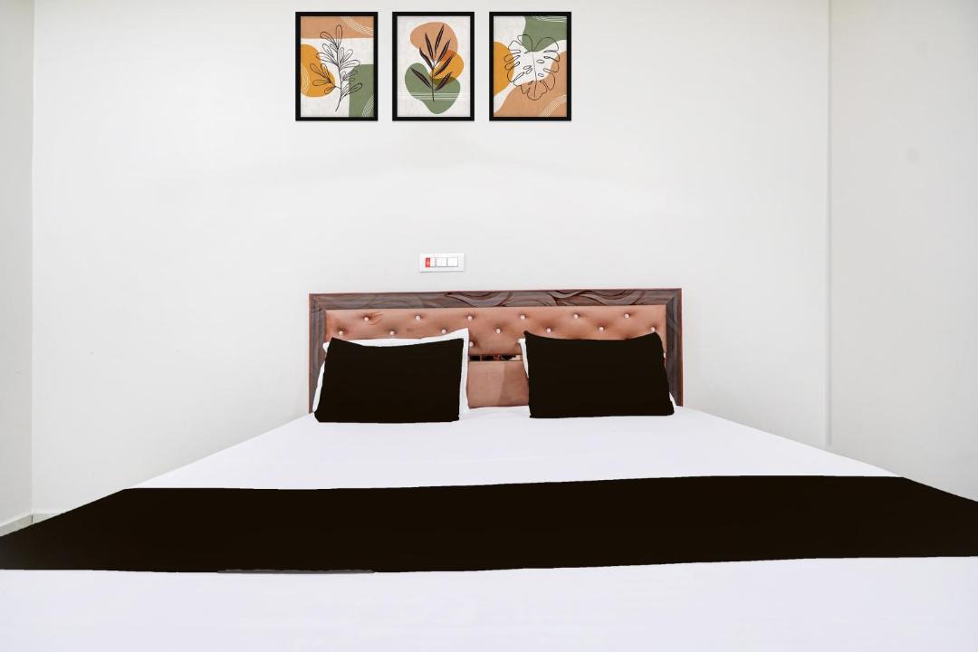 Photo of Bedroom in Etah
