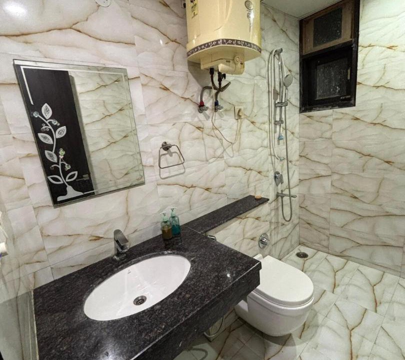 Photo of Bathroom in Taj Ganj