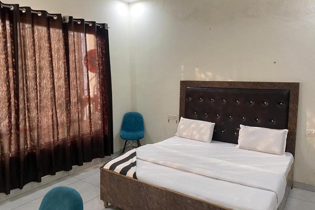 Photo of Bedroom in Meerut
