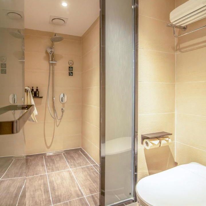 Photo of Bathroom in Shahekou