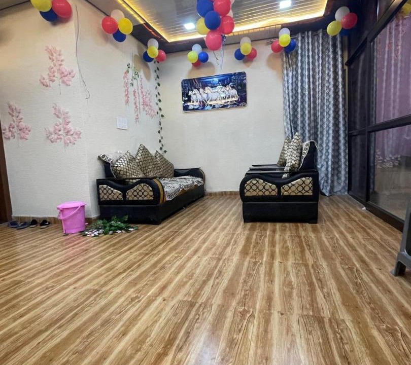 Photo of Livingroom in Mathura