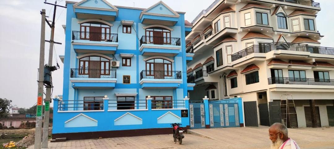Photo of Buildings in Zamania