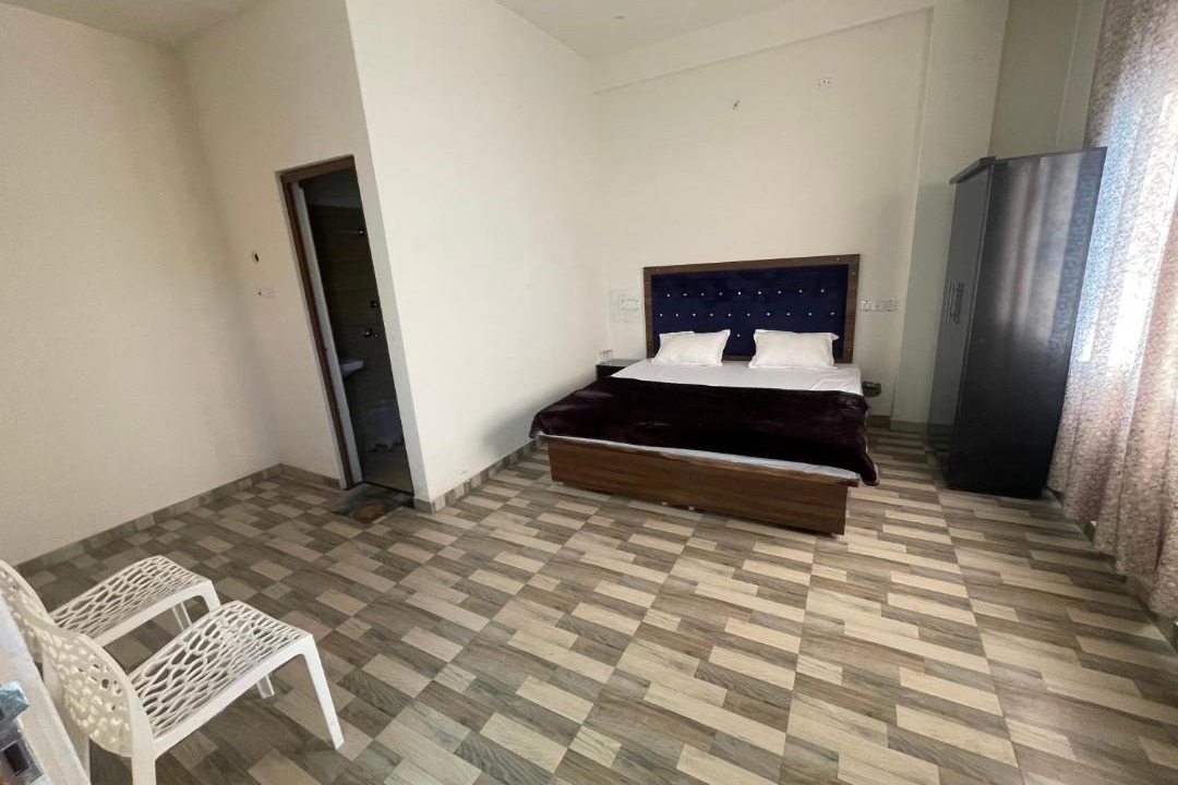 Photo of Bedroom in Mahmoorganj